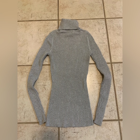 Express Silver Metallic Ribbed Turtleneck Sweater M Sparkle Holiday Knit - Picture 2 of 6